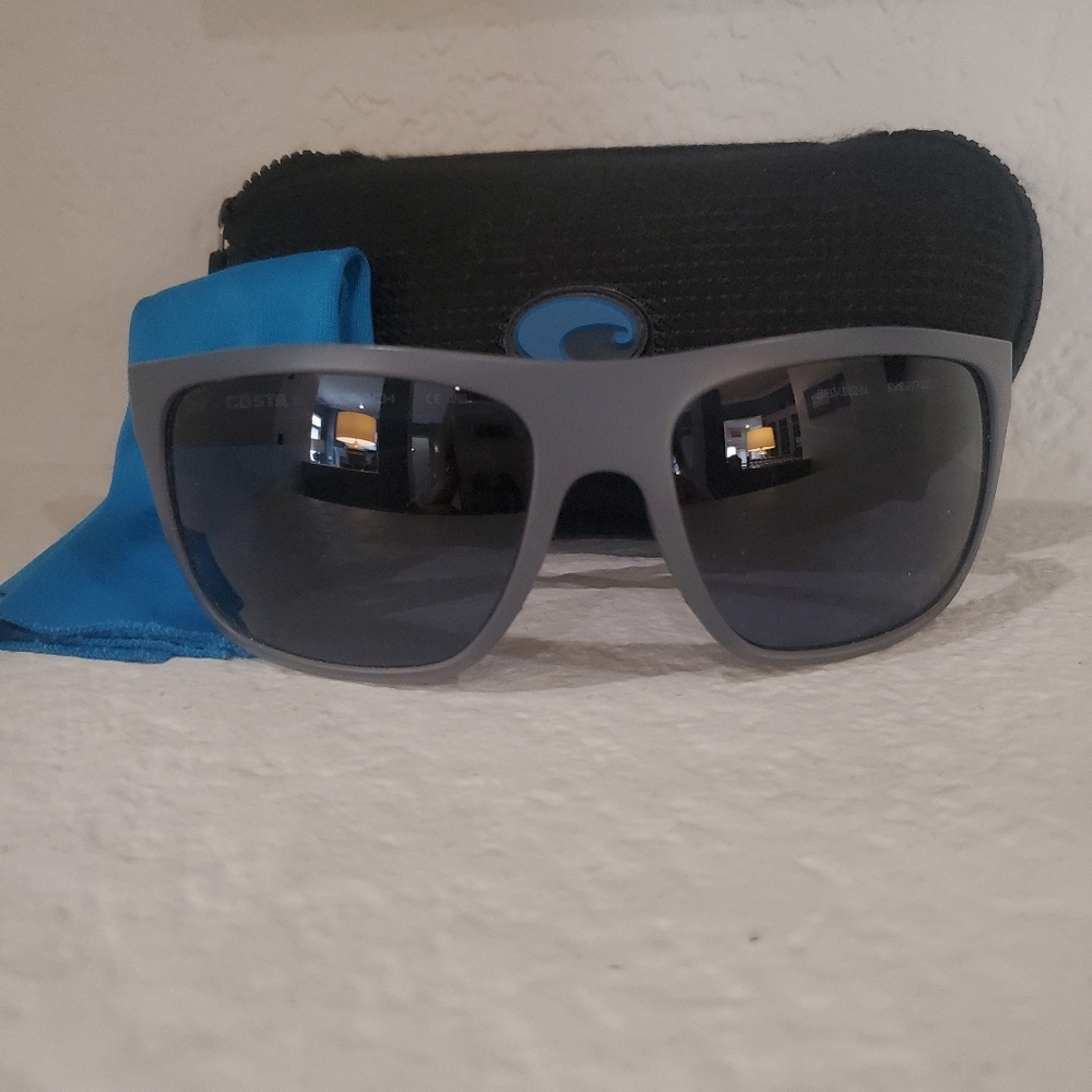 Costa Broadbill Polarized Gray Sunglasses with Black Case